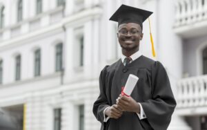 Read more about the article How to Choose the Right Course for Studying Abroad